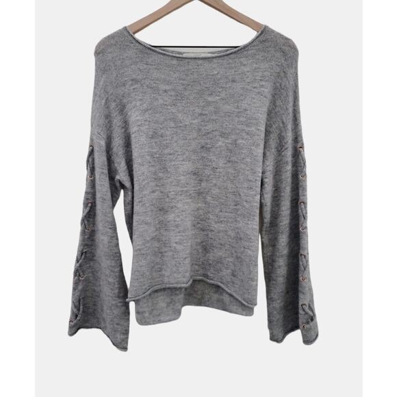 EUC H&M Lace Up Bell Sleeve Top - Small - Picture 1 of 8